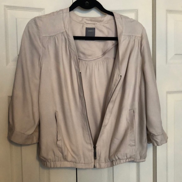 Light Jacket - Picture 2 of 2